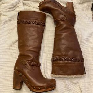 UGG SAVANNA BOOTS WITH BRAIDED, STUDDED DETAILING AND SHEARLING LINING